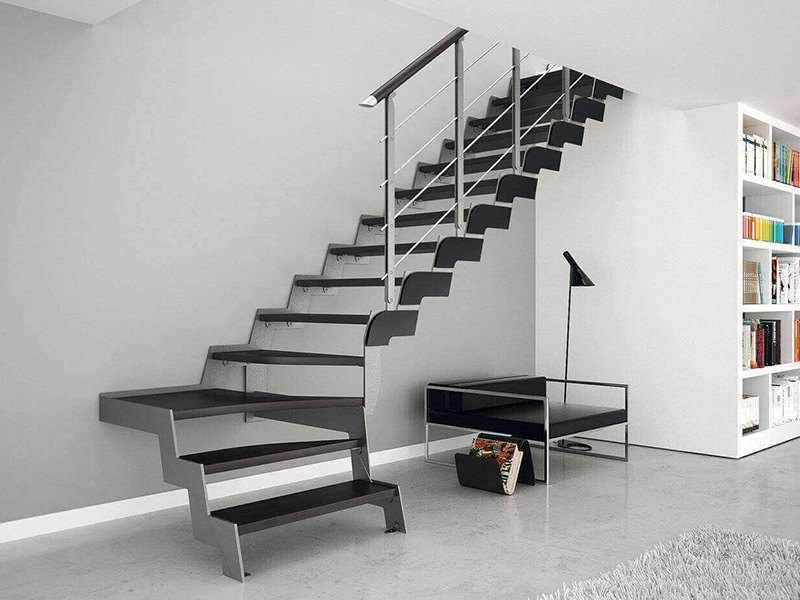 Schody stalowe – industrialny styl i wytrzymałość